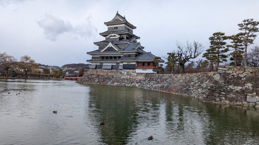 松本城